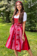 Maria Dragus Dirndl